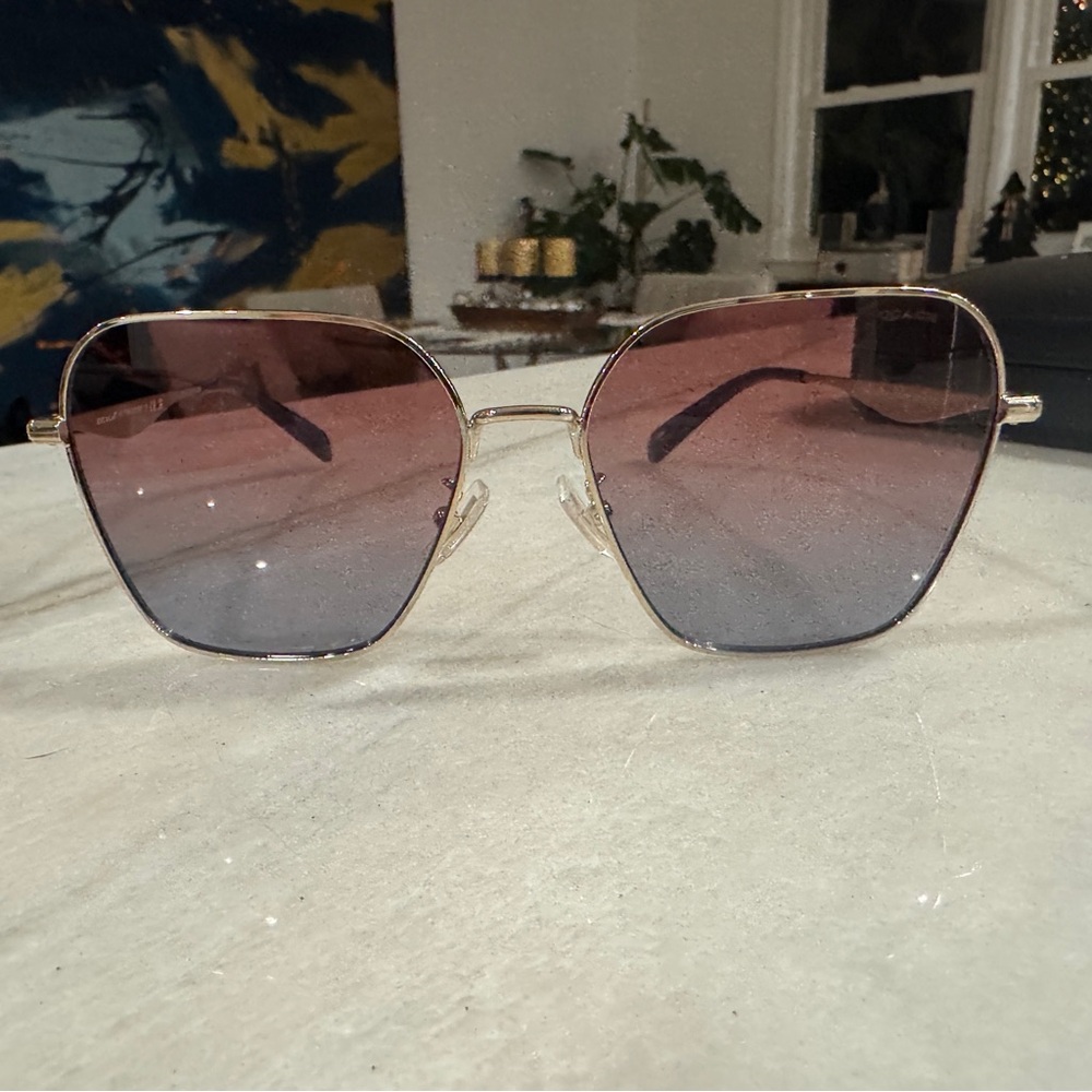 Brand new coach sunglasses - Picture 2 of 6